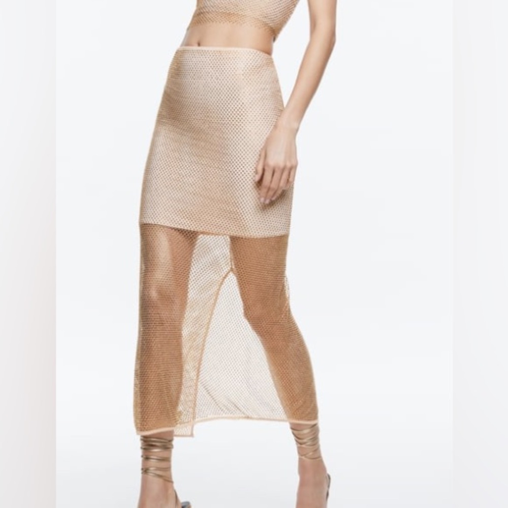 Alice + Olivia Maeve Embellished Midi Slip Skirt - size 4 - Almond/Gold